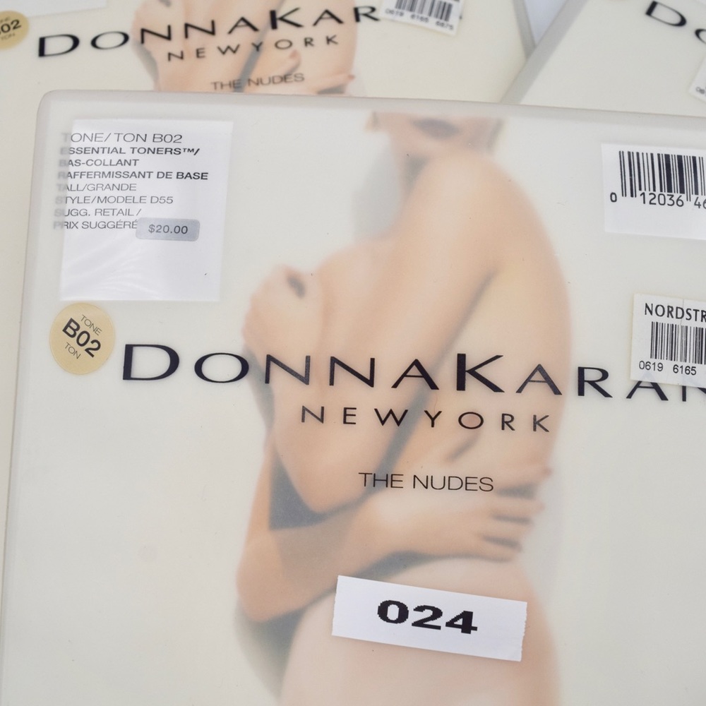 #24. Donna Karan essential toners pantyhose B02